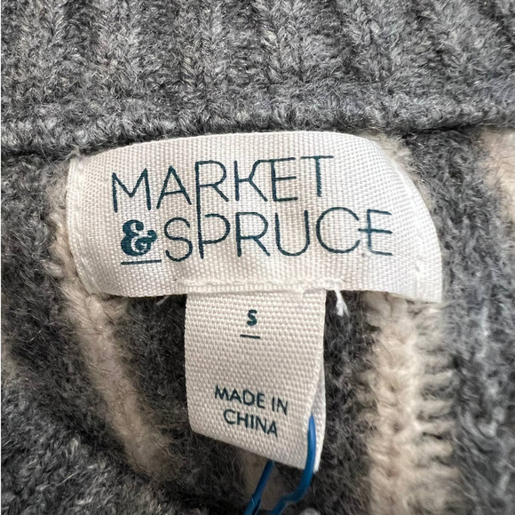 New Market & Spruce Cream Sweater with Gray Stripes and Zigzag Print Size Small - Picture 4 of 6